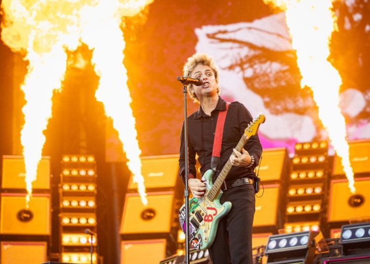 Old Trafford Manchester’s Green Day review: Sonic recollections of pop-punk’s most pivotal and illuminating moments