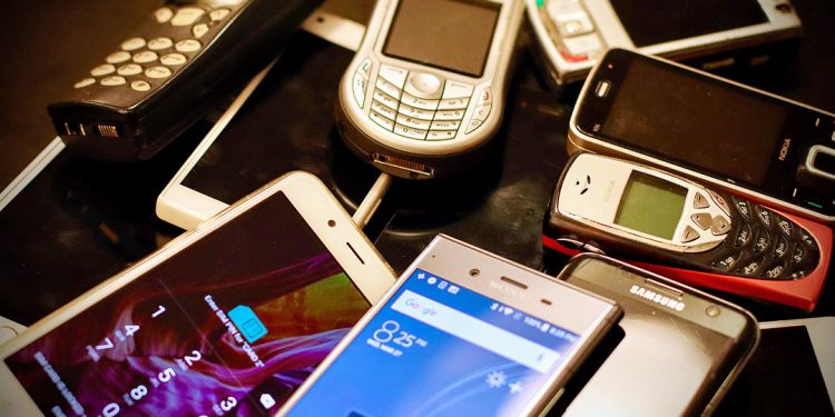 Has the flip phone returned? Why some individuals are moving to dumbphones