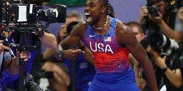 USA’s Lyles Wins Gold in the Men’s 100-Metre Olympic Event in a Spectacular Photo Finish